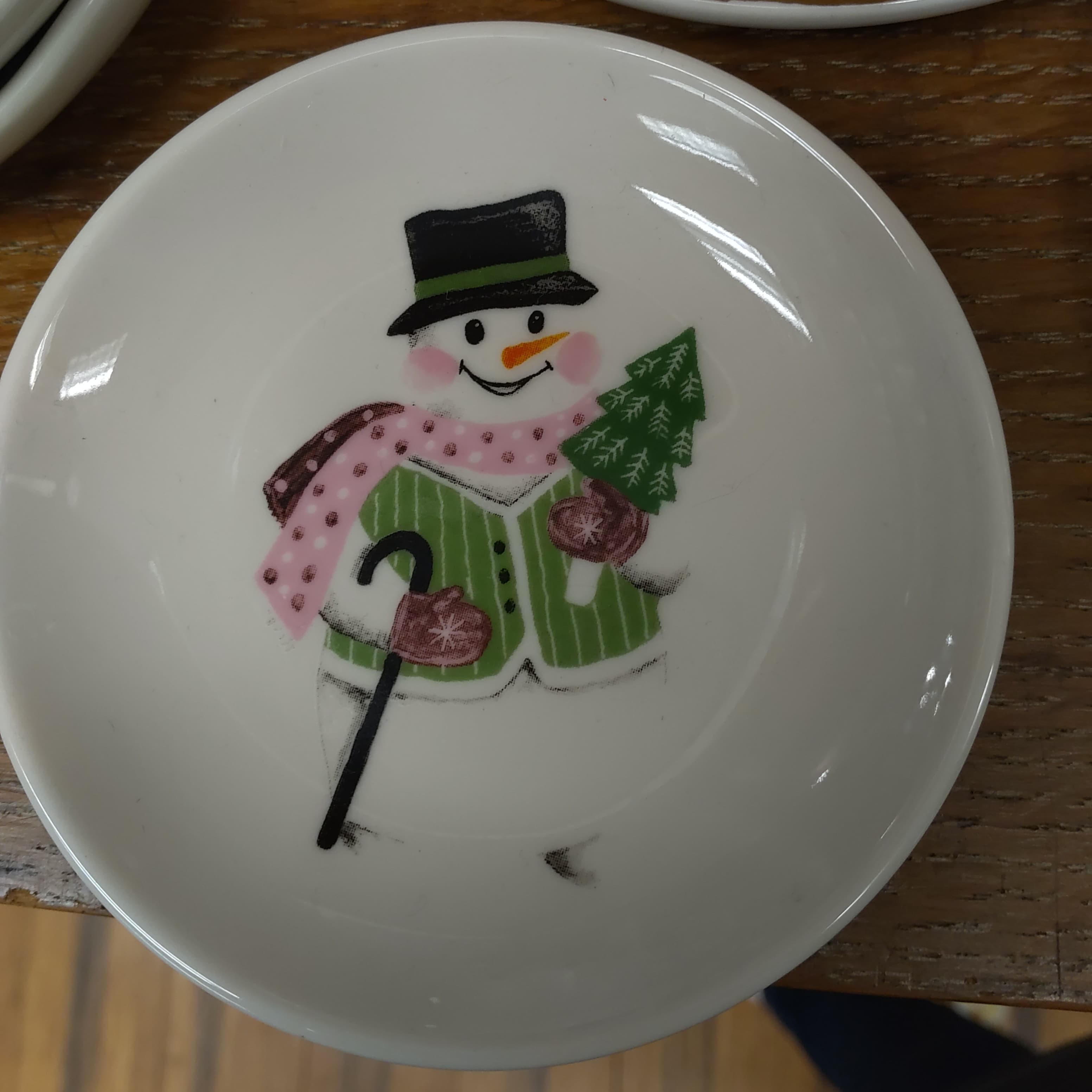 4 " Round Stoneware Plate w/ Holiday Image, Multi Color